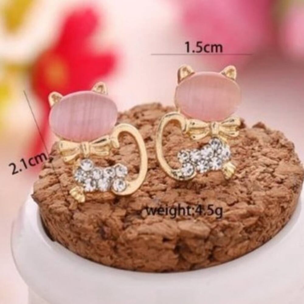 Small Pink Cat Stud Earrings‎ Rhinestone & Opal Head NWOT